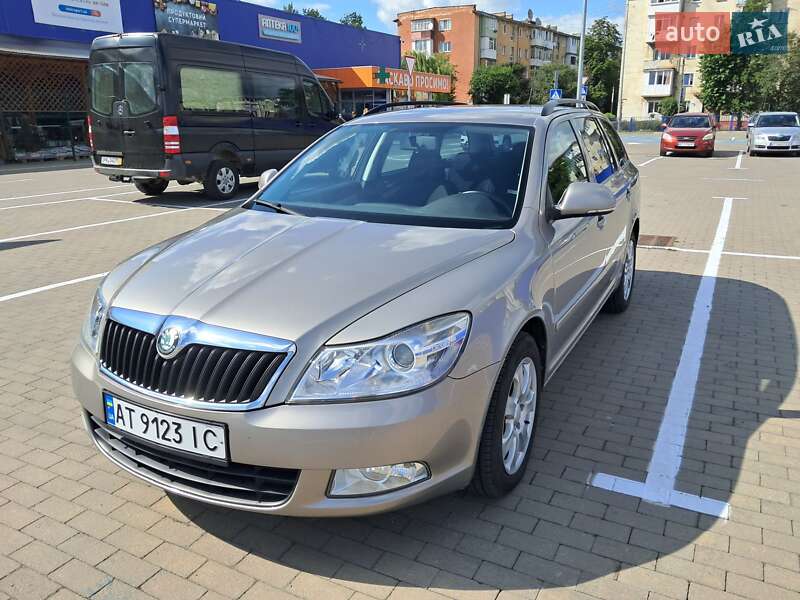 Універсал Skoda Octavia 2009 в Калуші