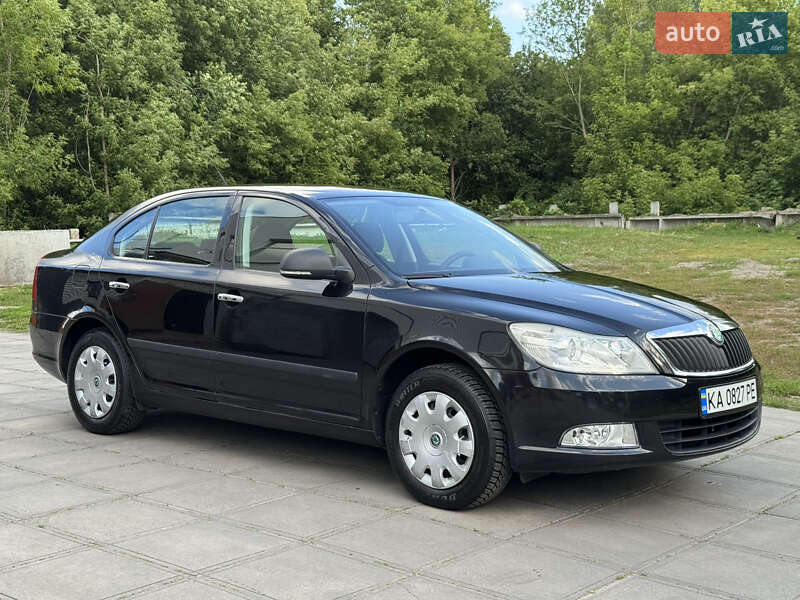 Ліфтбек Skoda Octavia 2008 в Смілі