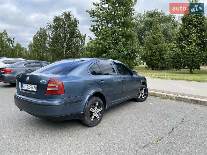 Лифтбек Skoda Octavia 2005 в Чернигове