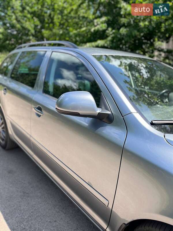 Універсал Skoda Octavia 2012 в Бердичеві