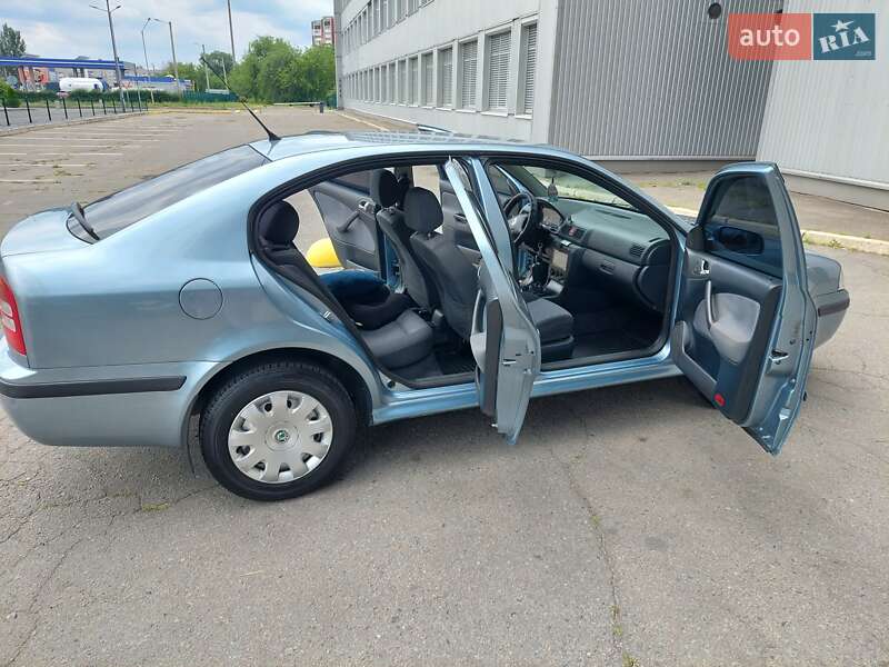 Ліфтбек Skoda Octavia 2006 в Дніпрі фото 24 Ліфтбек Skoda Octavia 2006 в Дніпрі