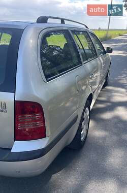 Универсал Skoda Octavia 2001 в 