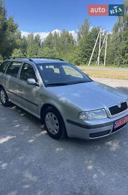 Универсал Skoda Octavia 2001 в 