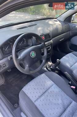 Универсал Skoda Octavia 2001 в 