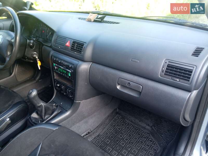 Універсал Skoda Octavia 2002 в Хмельницькому