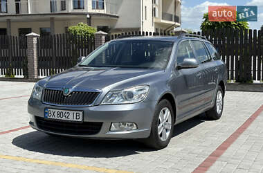 Универсал Skoda Octavia 2012 в Староконстантинове