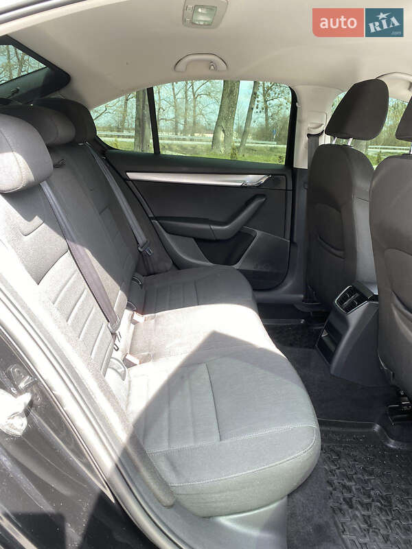 Ліфтбек Skoda Octavia 2014 в Звягелі