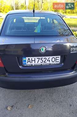 Лифтбек Skoda Octavia 2008 в 