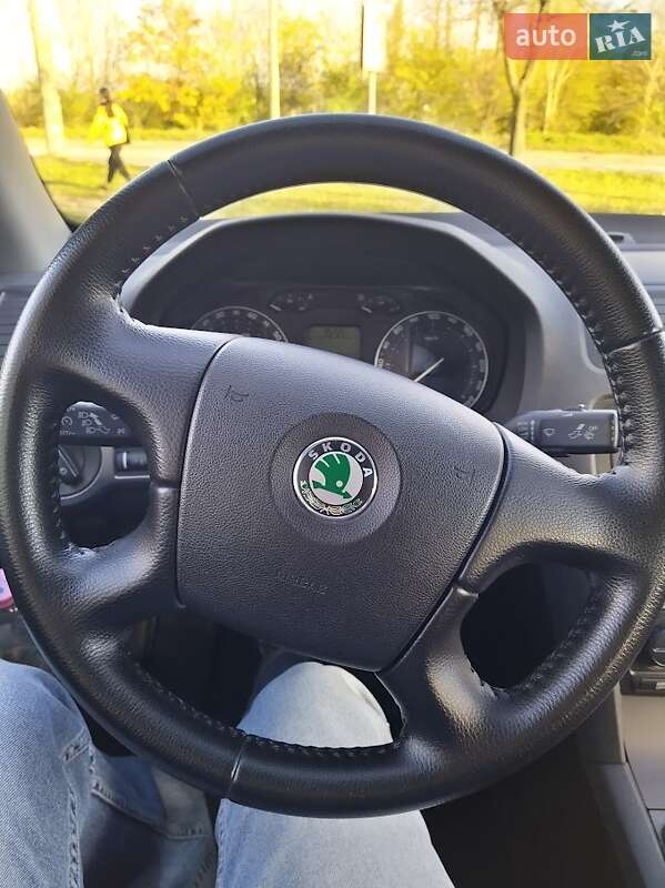 Лифтбек Skoda Octavia 2008 в Ивано-Франковске