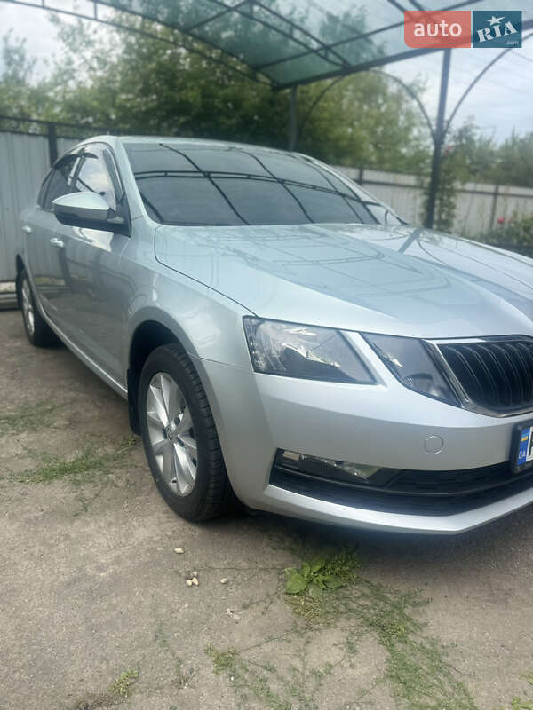 Лифтбек Skoda Octavia 2018 в Чутове фото 4 Лифтбек Skoda Octavia 2018 в Чутове