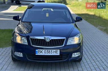 Ліфтбек Skoda Octavia 2010 в Рівному