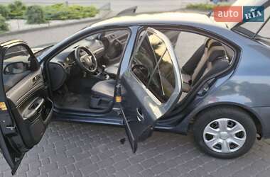 Лифтбек Skoda Octavia 2004 в 