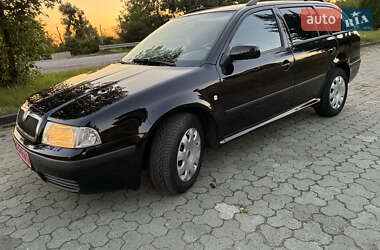 Универсал Skoda Octavia 2006 в Дубно