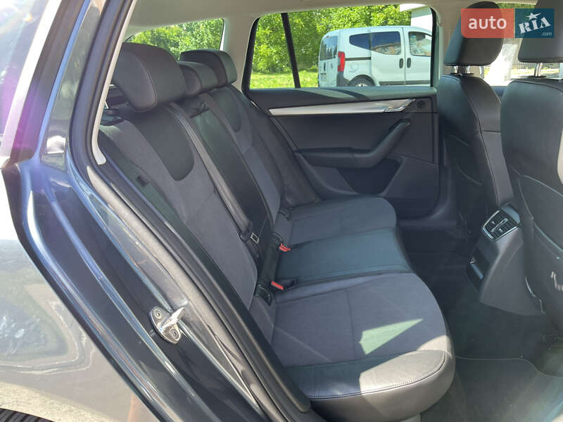 Универсал Skoda Octavia 2019 в Радивилове