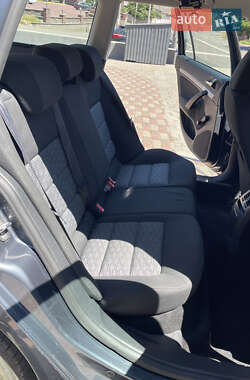 Универсал Skoda Octavia 2010 в 