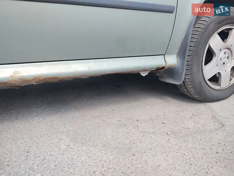 Skoda Octavia 2003 VIN TMBSL41UX38697160 фото оголошення 12 з 49
