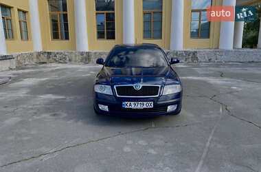 Ліфтбек Skoda Octavia 2012 в Києві