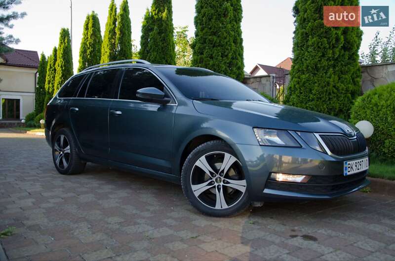Универсал Skoda Octavia 2019 в Сарнах