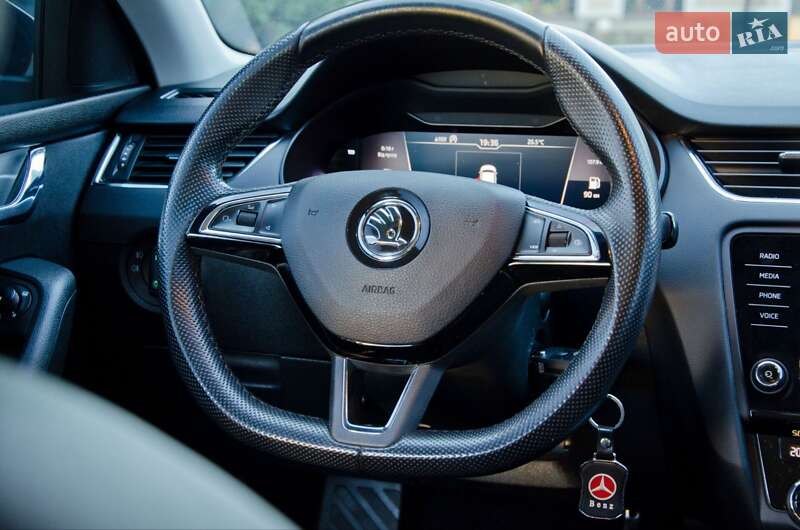 Универсал Skoda Octavia 2019 в Сарнах