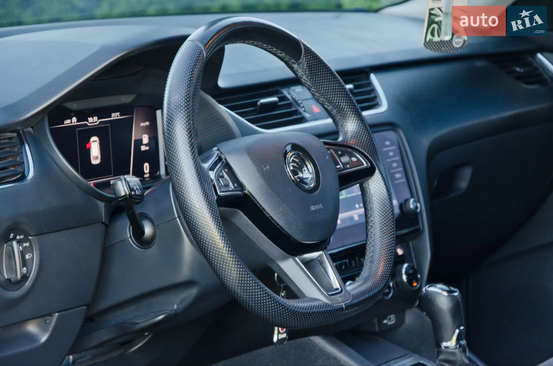 2019 Skoda Octavia - мініатюра 38
