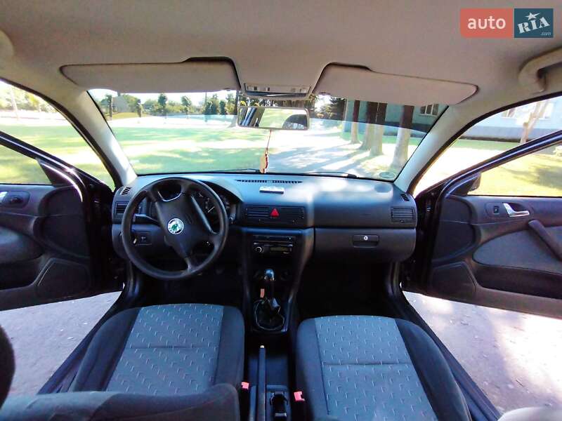 Лифтбек Skoda Octavia 2001 в Теофиполе