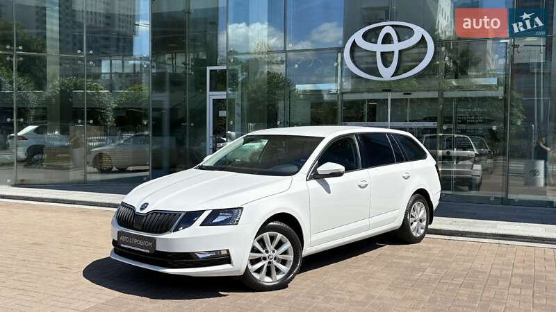 Універсал Skoda Octavia 2019 в Києві