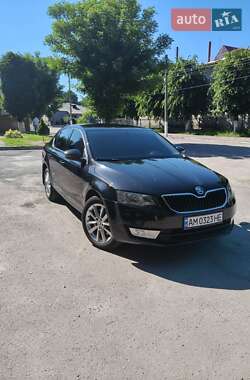 Лифтбек Skoda Octavia 2013 в 