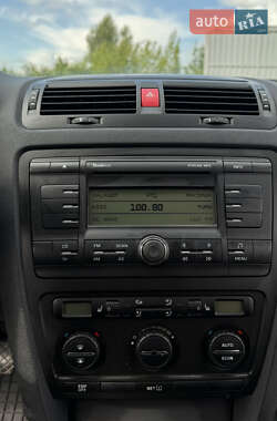 Лифтбек Skoda Octavia 2008 в 