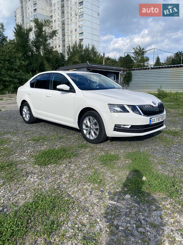 Лифтбек Skoda Octavia 2017 в Харькове фото 7 Лифтбек Skoda Octavia 2017 в Харькове