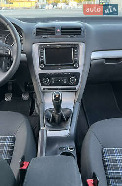 Универсал Skoda Octavia 2012 в 