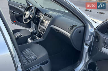 Универсал Skoda Octavia 2012 в 