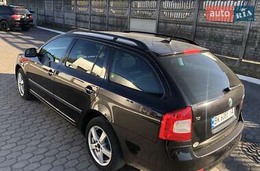 Універсал Skoda Octavia 2012 в 
