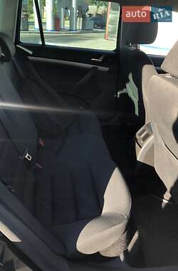 Універсал Skoda Octavia 2012 в 