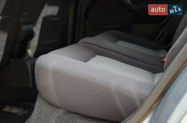 Лифтбек Skoda Octavia 2004 в 