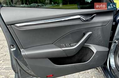 Ліфтбек Skoda Octavia 2021 в 