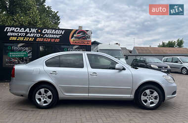 Ліфтбек Skoda Octavia 2010 в 