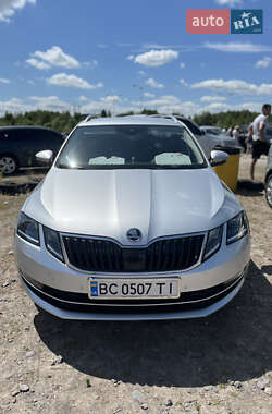 Универсал Skoda Octavia 2020 в Львове