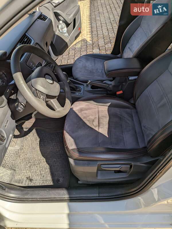 Лифтбек Skoda Octavia 2013 в Одессе