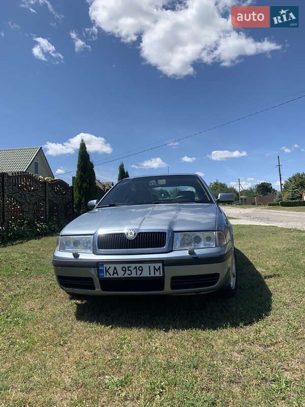 Лифтбек Skoda Octavia 2002 в Борисполе