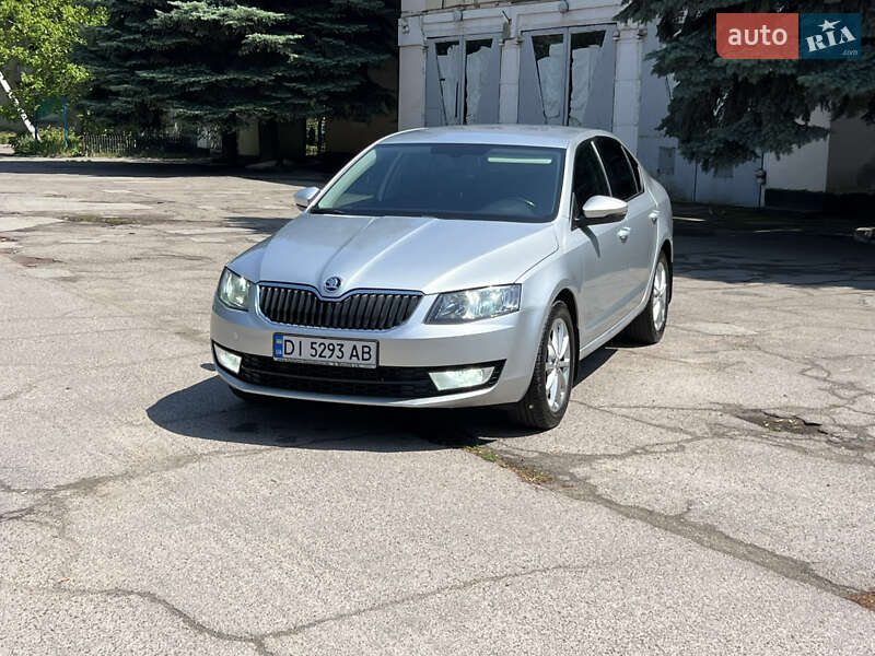 Лифтбек Skoda Octavia 2016 в Желтых Водах фото 8 Лифтбек Skoda Octavia 2016 в Желтых Водах