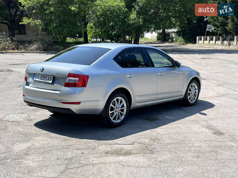 Лифтбек Skoda Octavia 2016 в Желтых Водах фото 7 Лифтбек Skoda Octavia 2016 в Желтых Водах