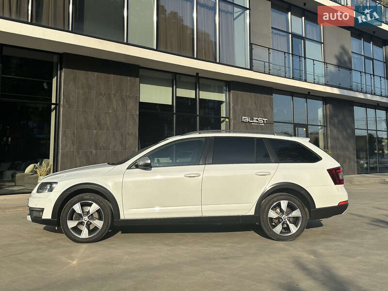Универсал Skoda Octavia 2016 в Ужгороде