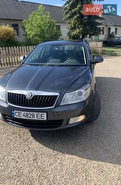 Універсал Skoda Octavia 2010 в Чернівцях