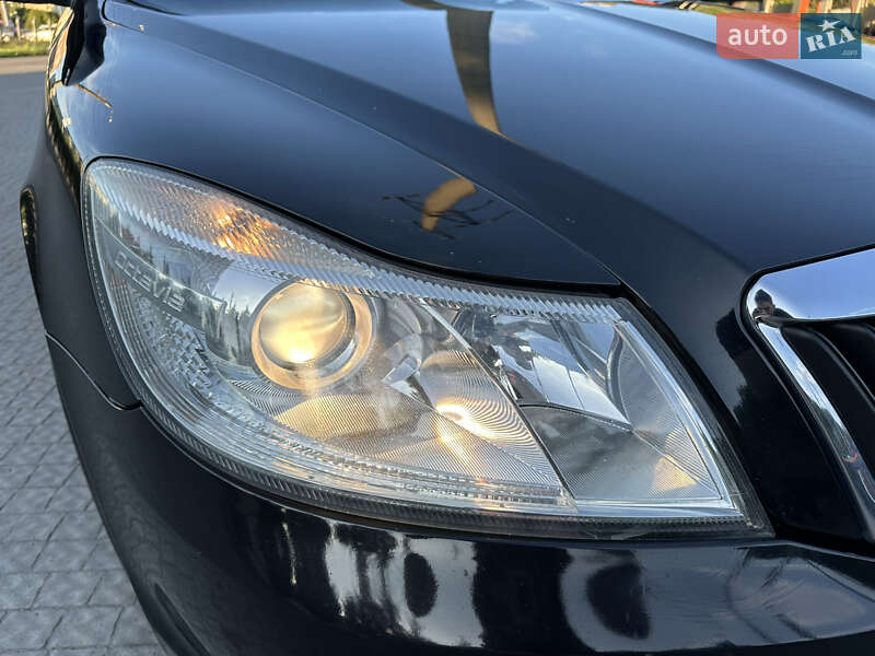 Универсал Skoda Octavia 2009 в Полтаве
