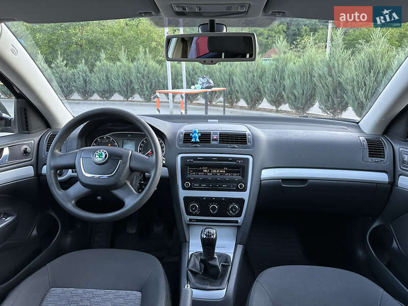 Универсал Skoda Octavia 2009 в Полтаве
