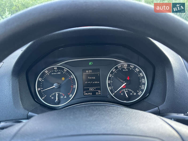Универсал Skoda Octavia 2009 в Полтаве