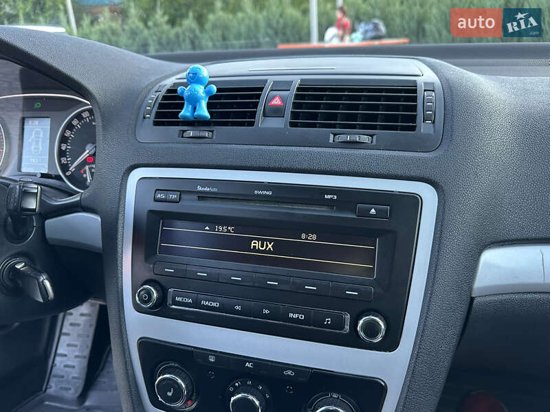 Универсал Skoda Octavia 2009 в Полтаве