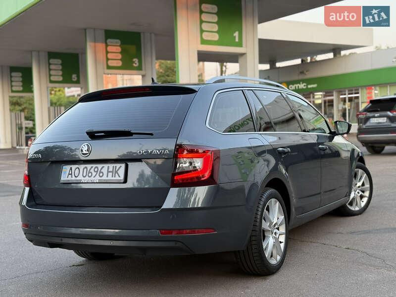 Універсал Skoda Octavia 2017 в Одесі