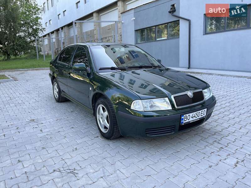 Лифтбек Skoda Octavia 2001 в Каменец-Подольском