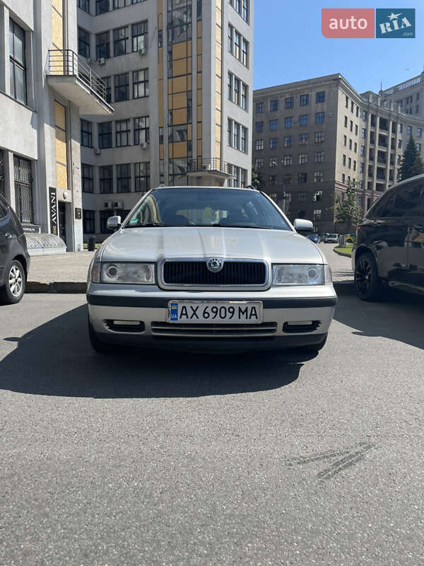 Skoda Octavia 2000